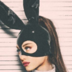 Meet your Posher, Delilah